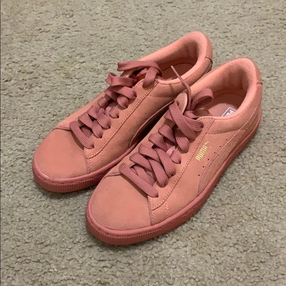 Pink puma shoes